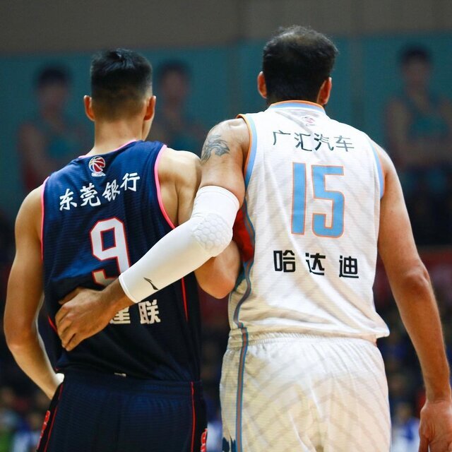 تصاویر | عشق میان دو افسانه ورزش ایران و چین جهانی شد | پیام اسطوره چینی به ستاره ایرانی؛بخاطر ۲۲ سال با هم بودن ممنونم