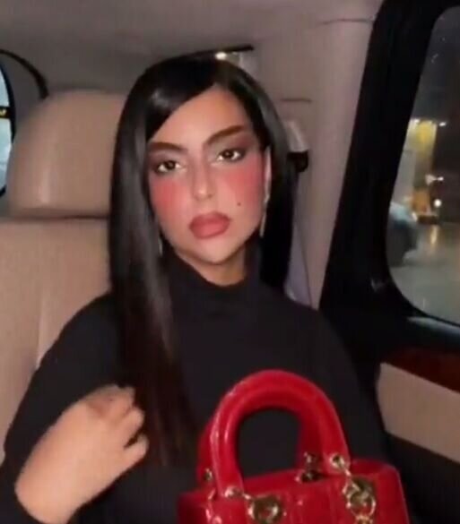 عکس | بدل همسر رونالدو با شباهت عجیب در عربستان | جنجال بر سر انتشار ویدیوی خبرساز