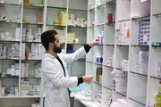 بحران داروخانه‌ها در آغاز سال جدید | عضو هیأت مدیره انجمن داروسازان :  دود این بی‌تدبیری‌ها به چشم بیماران خواهد رفت