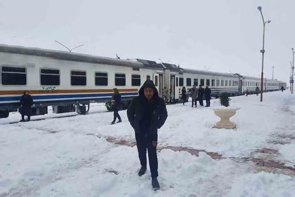 قطار - برف