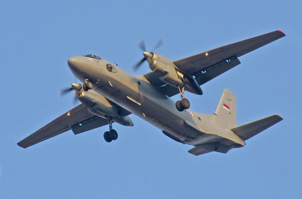 هواپیمای آنتونوف An-26