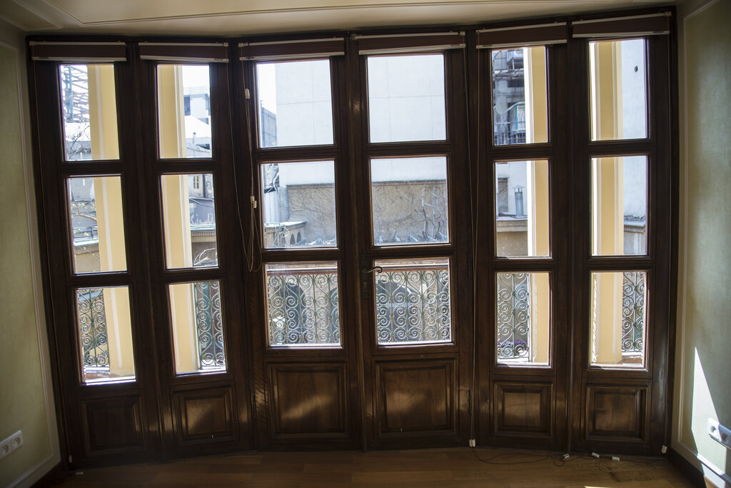 کافهای دنج در خانهای تاریخی