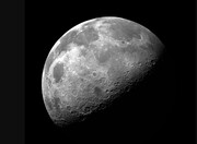 انتشار تصویری خیره‌کننده از منطقه مرموز بر روی ماه | بهترین عکس از منطقه سایه را ببینید