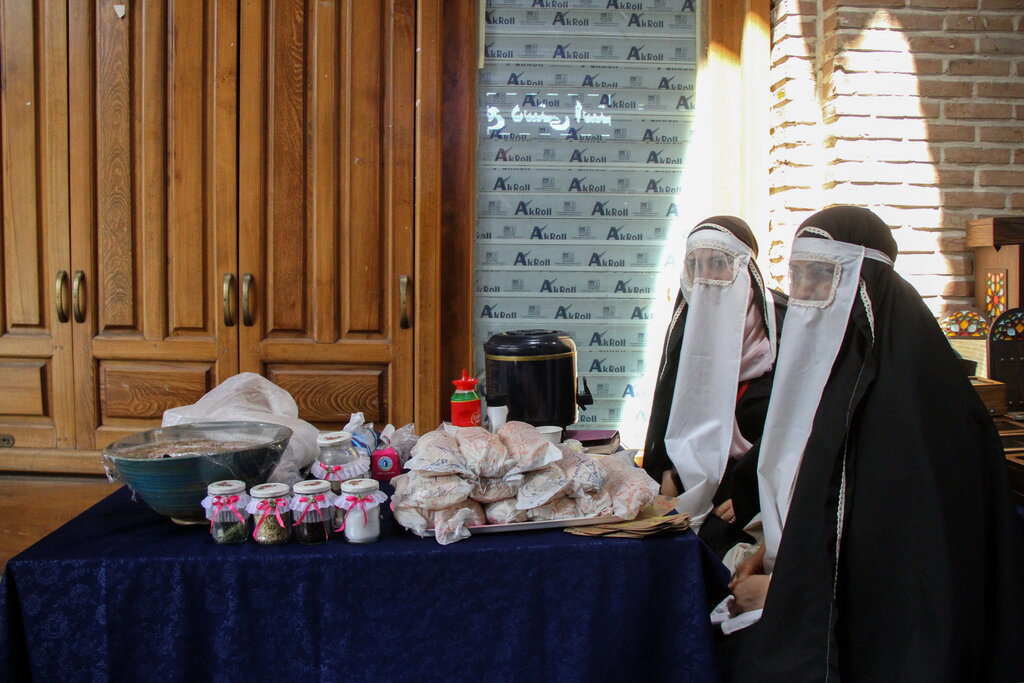 ترکزبانان کی به تهران آمدند و کجاها پا گرفتند؟ | اولین مشاغل آذریها در پایتخت چه بود؟