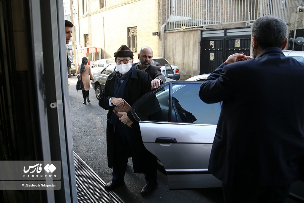 عکس ا استایل زمستانی و متفاوت لاریجانی