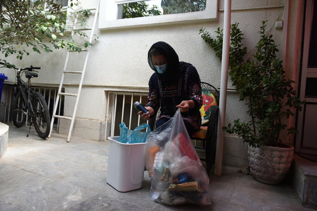 قهرمان محله | خانه بدون زباله | این خانم «پسماند صفر» است