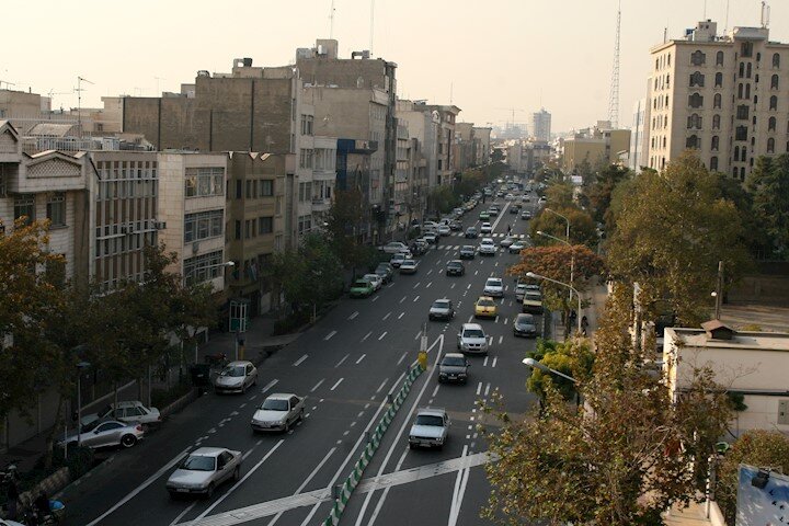 این محله جایزه شاعر حاضرجواب درباری بود!