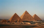 اهرام رازآمیز مصر چند سال عمر دارند؟ | هدف واقعی فراعنه از ساخت این سازه‌های شگفت‌انگیز