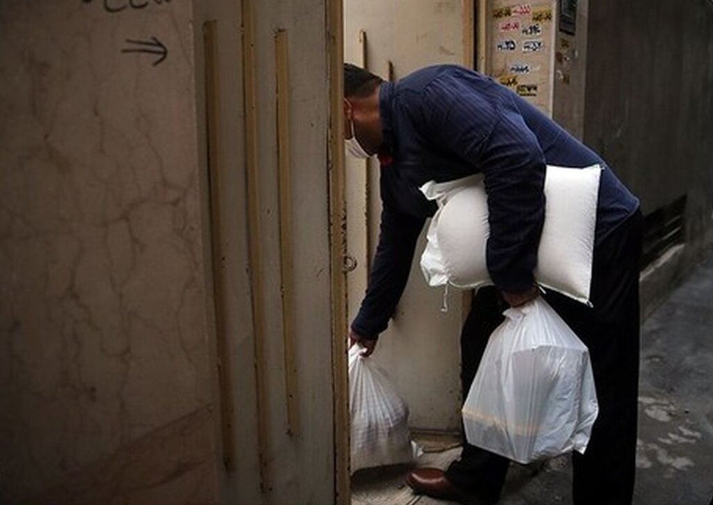 توزیع سبد کالا و تهیه ۵۰جهیزیه برای نوعروسان