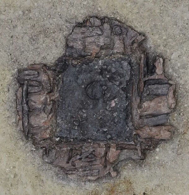 کشف جالب چاه آرزوهای ۳ هزار ساله! | مردم چه چیزهایی درون چاه میریختند؟