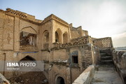 تصاویر | موزه زنده ای از ویرانه‌های شهر خشتی آجری در ایران | این بنای تاریخی حال و روز خوشی ندارد