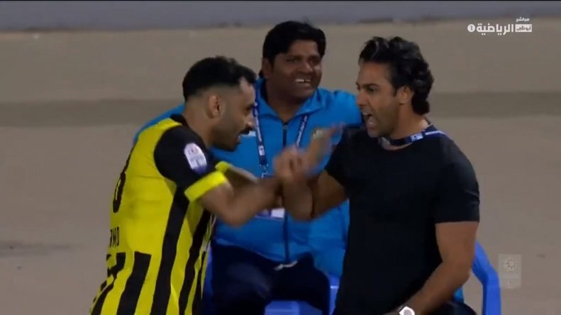 تصاویر | خشم مجیدی وسط خوشحالی! | فریم به فریم با رفتار عجیب سرمربی ایرانی