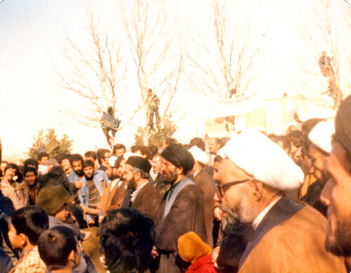 خاطرات کمتر شنیده شده آیت‌الله جلالی خمینی از بنیانگذار انقلاب اسلامی | مامور شدم ارثیه پدری امام (ره) را به فقرا ببخشم
