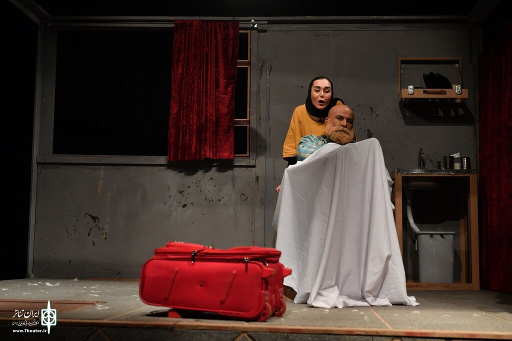 شام آخر در آگنیتاژ| روایت آدمهایی که هرکدام چیزی گرو گذاشتهاند