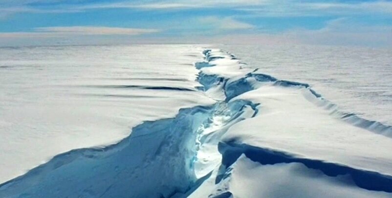 شکاف یخ قطبی