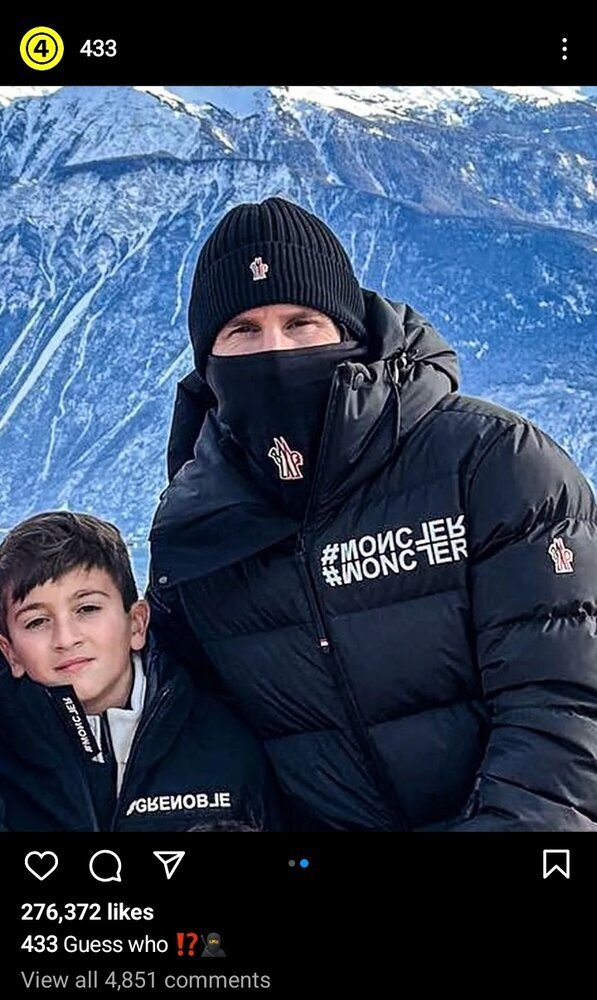 عکس | مسی نینجا شد! | ستاره آرژانتینی ناشناس در کنار همسر و فرزندانش