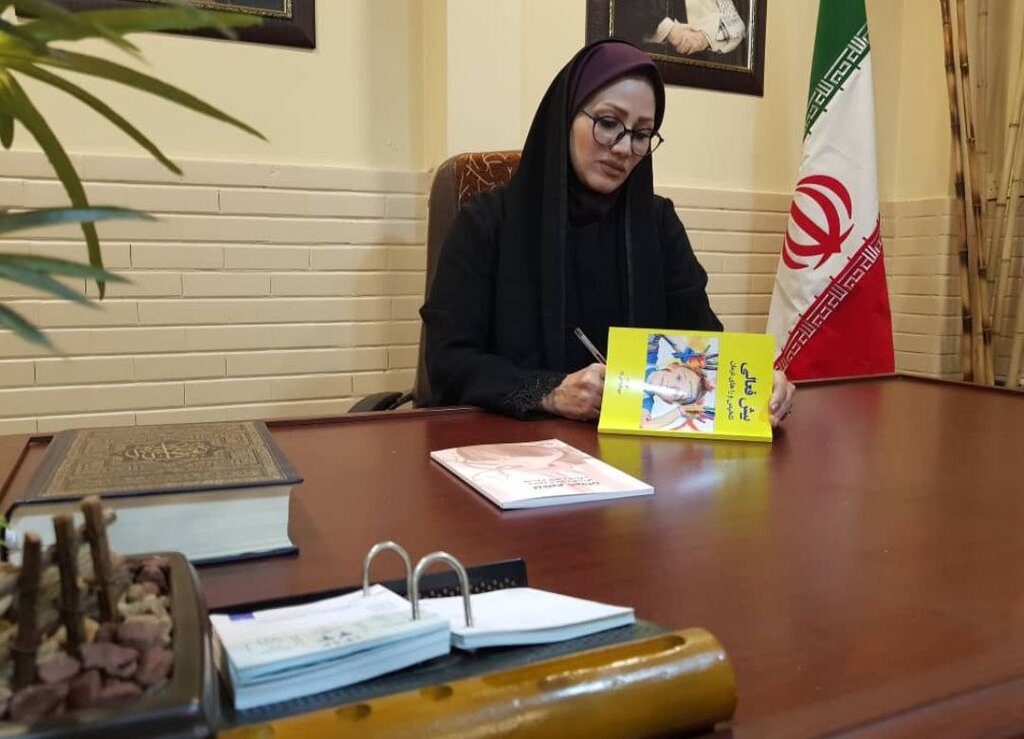 قهرمان محله| بی بهانه با خانواده شهدا