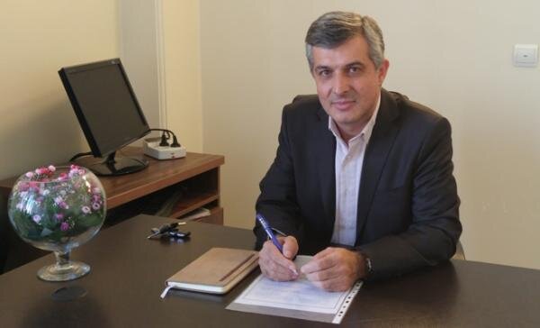 چرا مردم فریب روانشناسان تقلبی را میخورند؟ | تماس با روانشناسنماهای آن ورِ آب با هزینههای بالا | چگونه روانشناسان اصل و فِیک را تشخیص دهیم؟