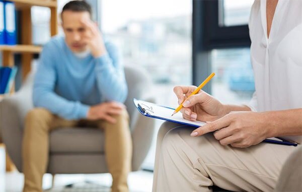 اگر اضطراب شدید دارید، این ۳ توصیه را پشت گوش نیندازید | از کجا بفهمیم تراپیلازم هستیم؟ | خیلیها فکر میکنند اضطراب خودش خوب میشود