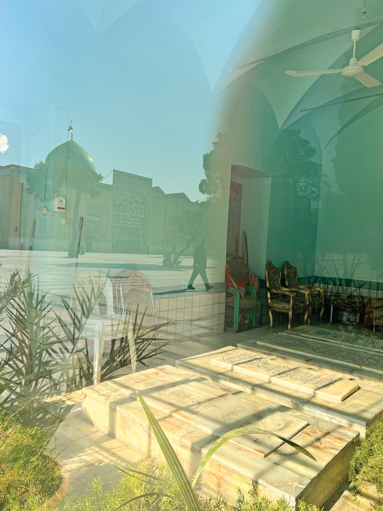 هزار قصه نهفته در یک قبرستان