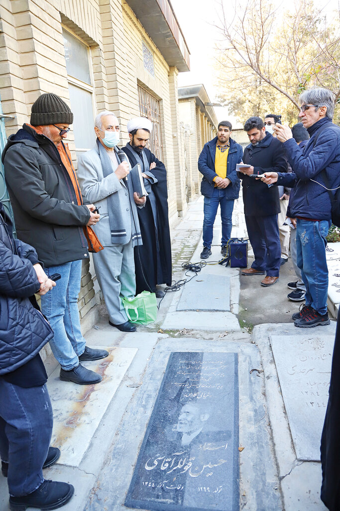 هزار قصه نهفته در یک قبرستان