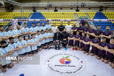 اولین دوره مسابقات MMA در ایران