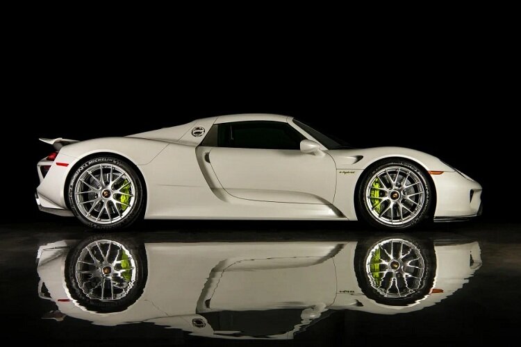 تصاویر | این پورشه دست دوم ۶۹ میلیارد تومان قیمتگذاری شده است!