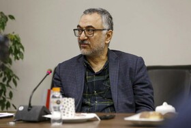 رشد اقتصادی تا پایان سال مثبت می‌شود | اگر آمریکا واسرائیل به ایران بیایند، به کسی رحم نمی‌کنند |  این جنگ، جنگِ ناتو و جهان عرب علیه ایران است