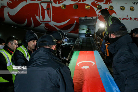 انتقال مجروحان حادثه سفارت آذربایجان به باکو