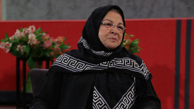 بازیگر مطرح سینما و تلویزیون: اصلا حال خوبی ندارم؛ دعا کنید ... | الان دیگر وقت کار کردنِ من نیست