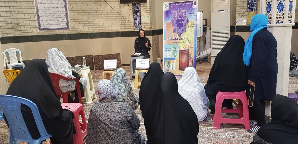 میز سلامت در مساجد منطقه ۸ برپاست