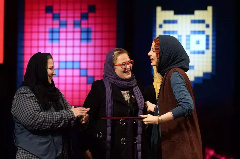 مروری بر ۵ سال اختتامیه تئاتر فجر در روز اختتامیه چهلویکم| از چهرههای مطرح تا کرونا