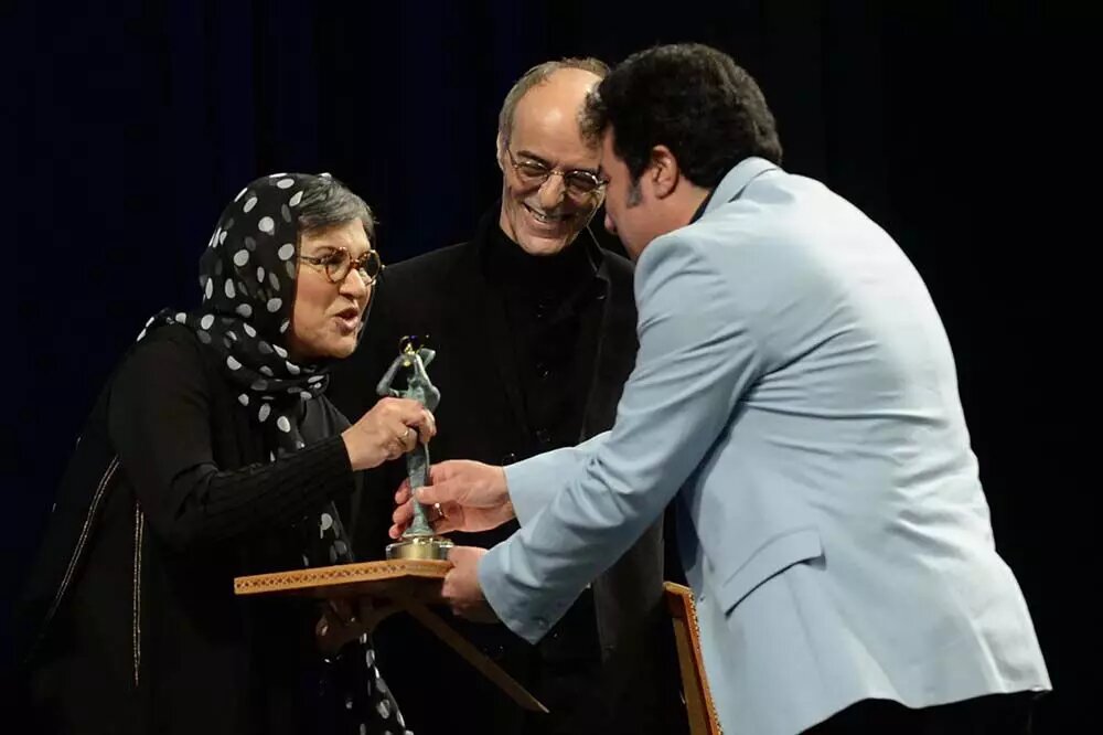 مروری بر ۵ سال اختتامیه تئاتر فجر در روز اختتامیه چهلویکم| از چهرههای مطرح تا کرونا