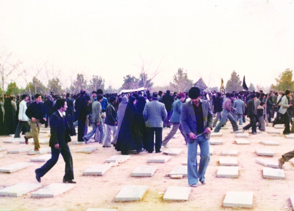 گلباران جایگاه جلوس