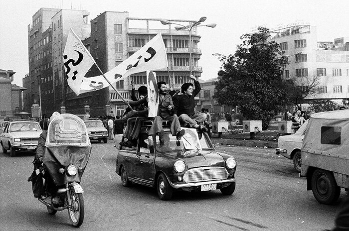 سلامی دوباره به انقلاب