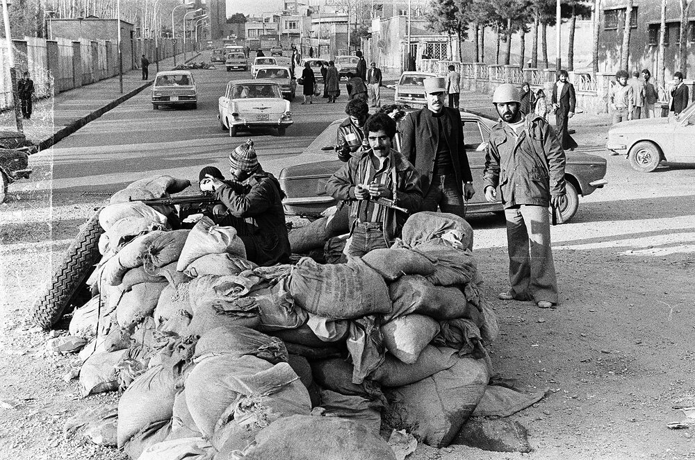 سلامی دوباره به انقلاب