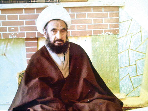 وقایعنگاری جشن هنر شیراز | واکنش مراجع تقلید و مطبوعات به ابتذال