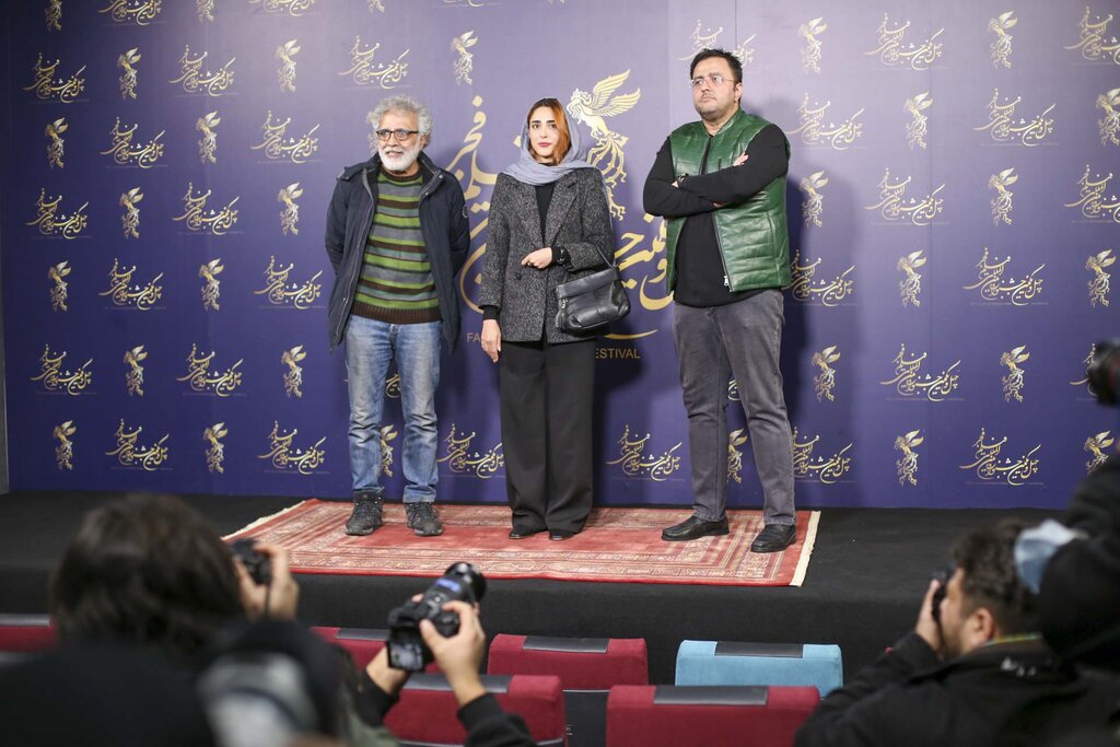 افخمی: ۳ بار استخاره کردم | خوشحالم کسی از سالن بیرون نرفت | حسینی: استاد  کپی فروشنده نیست