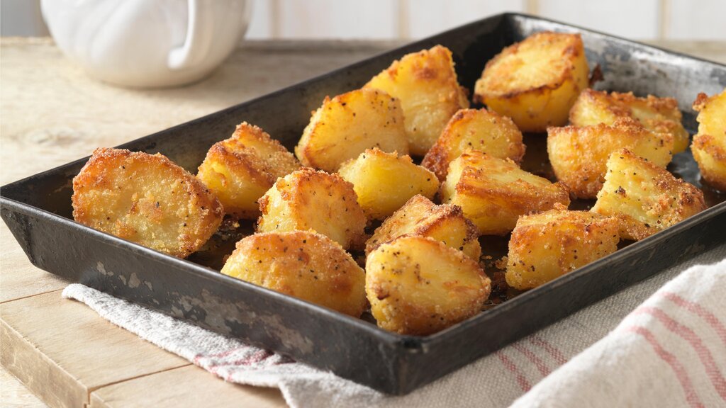 roast potatoes - طرز تهیه سیب زمینی تنوری - آشپزی - غذا - تغذیه
