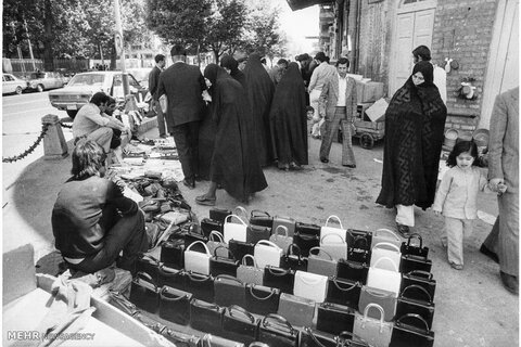 دستفروشان در انقلاب اسلامی