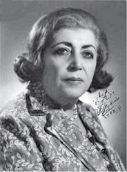 خاندان ایرانخوار | از زمینخواری و کارخانهخواری تا سهامخواری