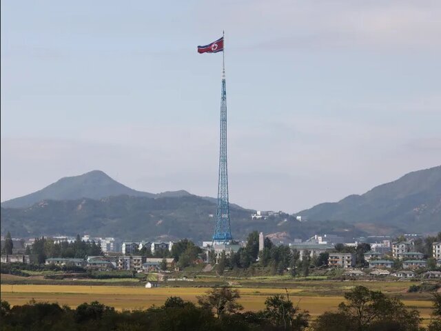 تصاویر | یک روز عادی در کره شمالی ؛ اگر بی‌خبر سفر کنید اعدام می‌شوید!