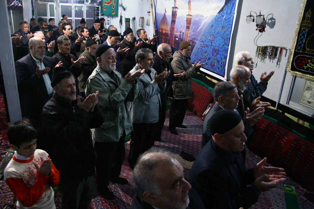 فعالیتهای نیکوکارانه مسجد حضرت زینب(س) | رسم نیک هبه لوازم اضافی منزل