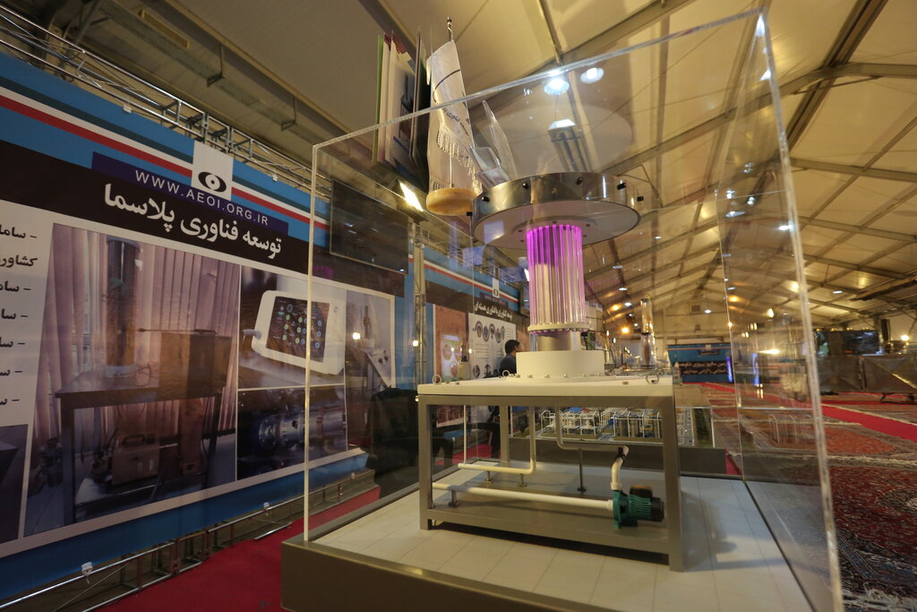 تصاویر | روایتی از دستاوردهای هستهای؛ از تولید برق تا رادیوداروهایی برای درمان سرطان | اهمیت ساخت نیروگاه ؛ انرژی هستهای چقدر برق تولید میکند؟