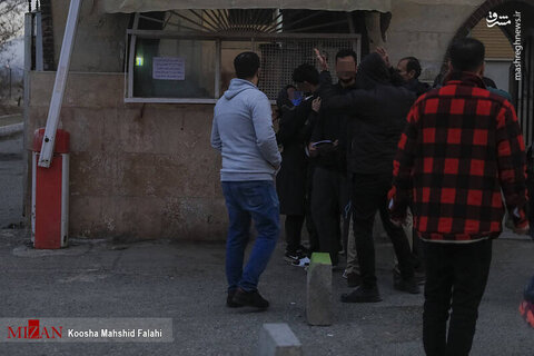 آزادی زندانیان واجد شرایط عفو از زندان مرکزی کرج