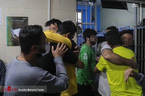 آزادی زندانیان واجد شرایط عفو از زندان مرکزی کرج