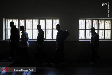 آزادی زندانیان واجد شرایط عفو از زندان مرکزی کرج