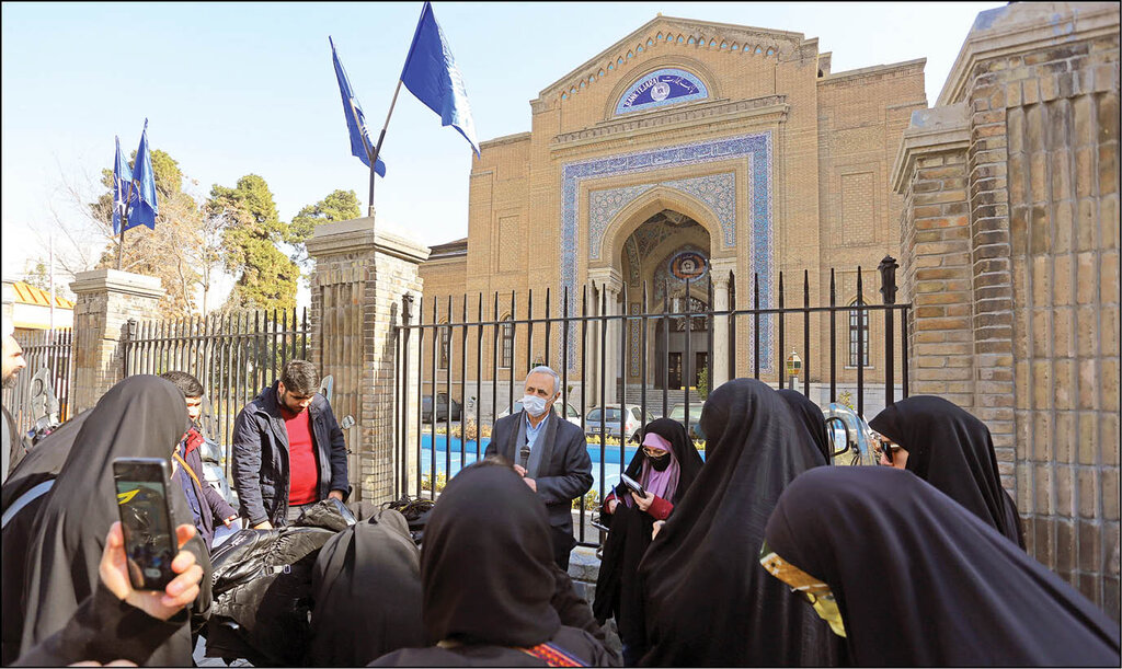 خیابانی که قرار بود شانزلیزه باشد | سومین تور تهرانگردی مرکز تهرانشناسی همشهری در قلب پایتخت
