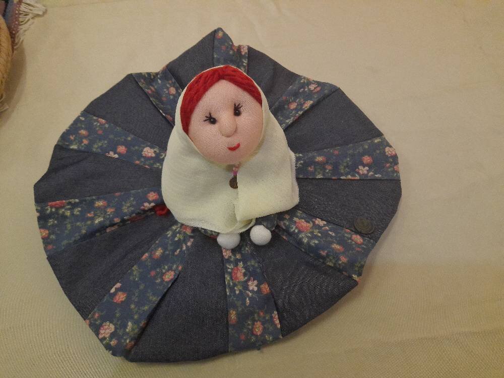 قهرمان محله | خیرو برکت عروسکهای پری خانم | دستانی که امید میدوزند