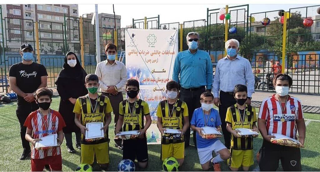 قهرمانمحله | فوتبالیست پیشکسوت؛ چهره محبوب خزانه | آموزش رایگان فوتبال به نوجوانان محروم